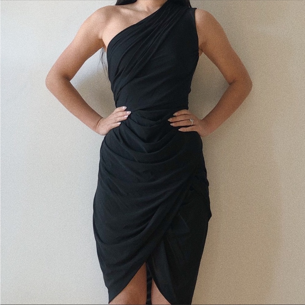 Alexander Wang One-Shoulder Black Draped Midi Dress